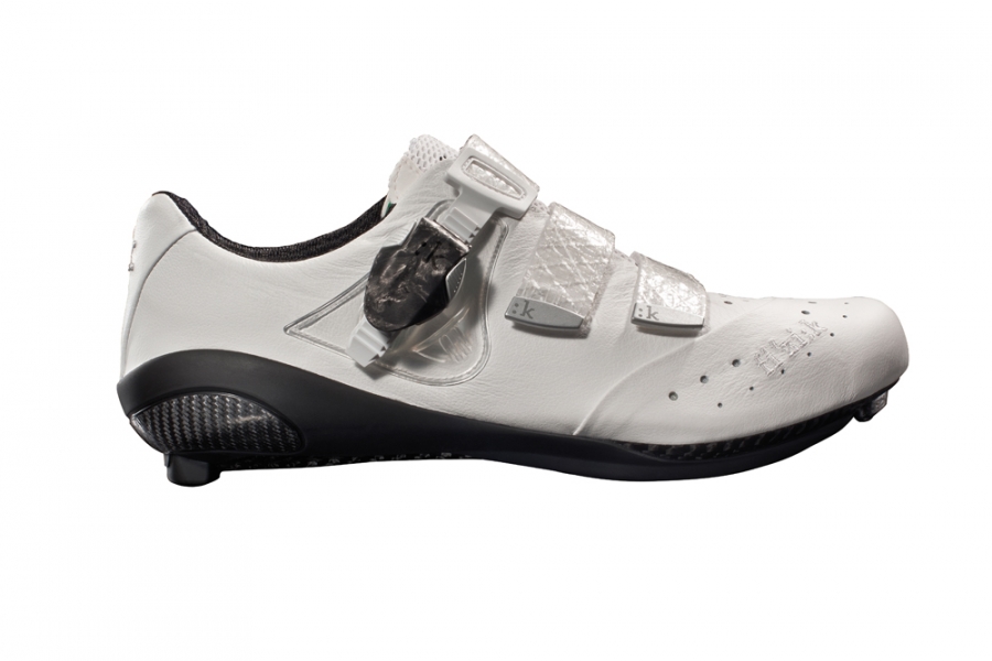 white fizik shoes